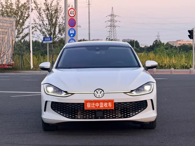 Volkswagen Lamando — Фото автомобиля 2