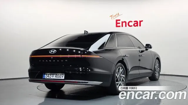 Hyundai Grandeur GN7 — Фото автомобиля 2