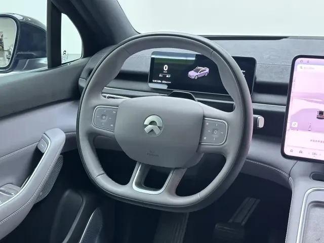 Nio EC6 — Фото автомобиля 17