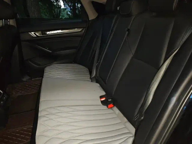 Honda Accord — Фото автомобиля 18