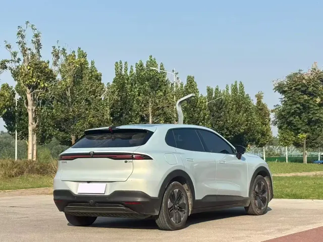 Deepal S05 — Фото автомобиля 7