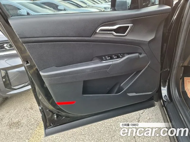 Kia Sportage Sportage 5-е поколение Дизель 2.0 2WD — Фото автомобиля 8
