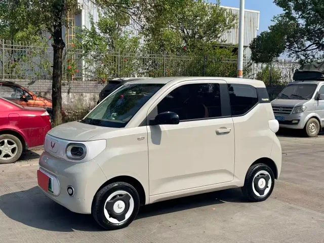 Фотография автомобиля — Wuling Hongguang Mini EV