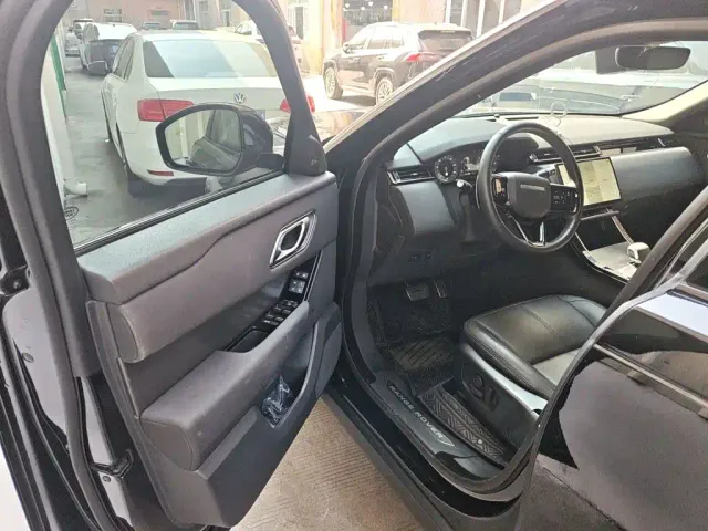 Land Rover Range Rover Velar — Фото автомобиля 12