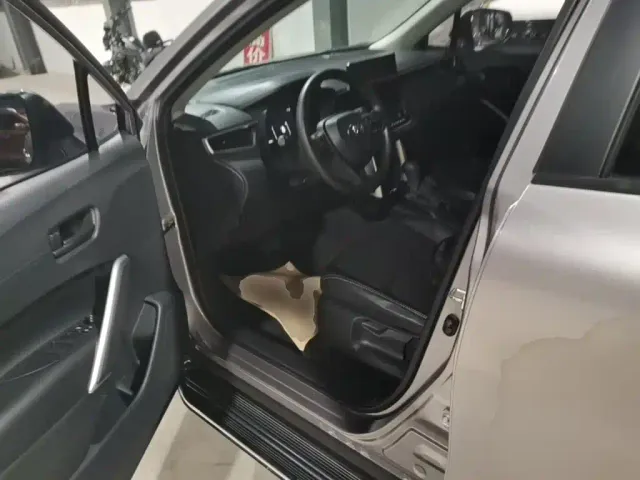 Toyota Corolla Cross — Фото автомобиля 14