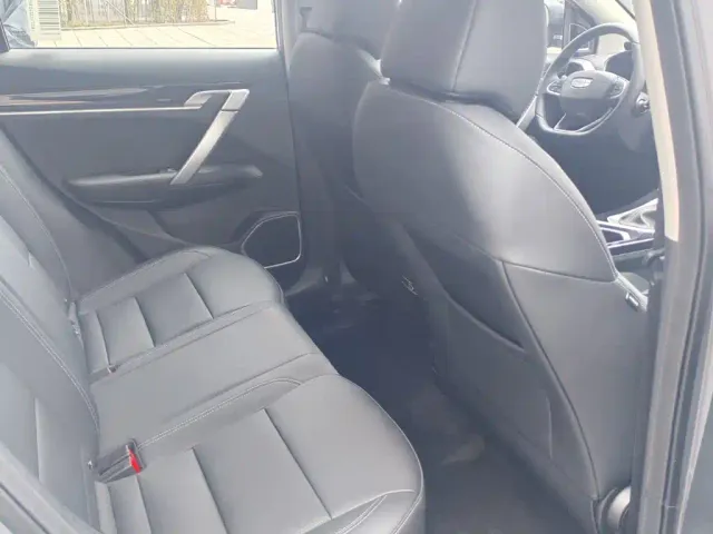 Geely Binyue — Фото автомобиля 14
