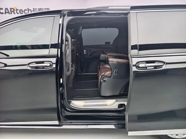 Toyota Sienna — Фото автомобиля 17