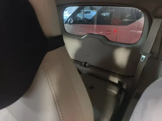 Baojun KiWi EV — Фото автомобиля 20