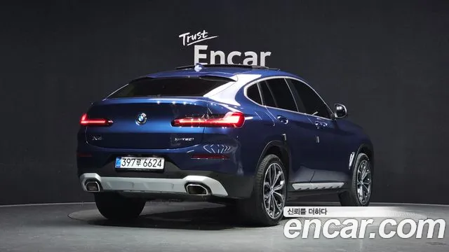BMW X4 — Фото автомобиля 2
