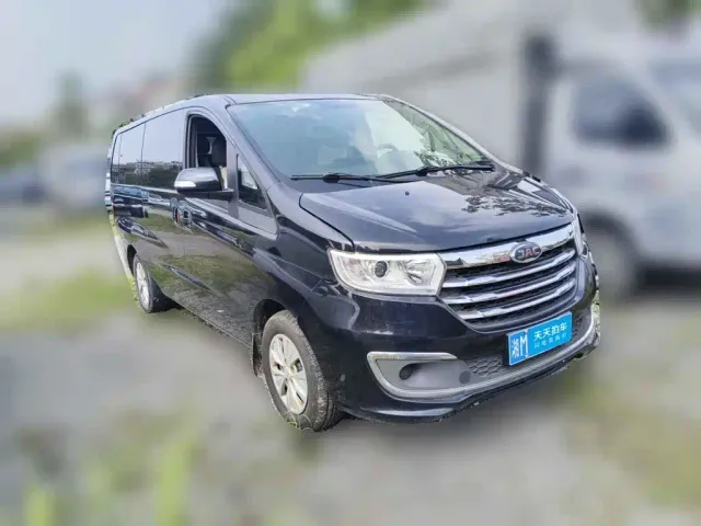 JAC Refine JAC Refine M3 2022 PLUS 1.5T 7-Seater Standard — Фото автомобиля 3