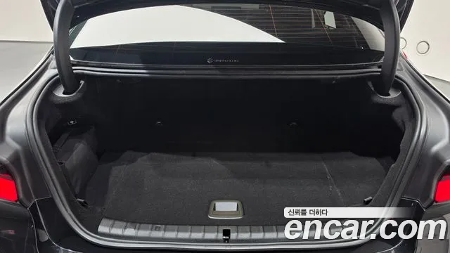 BMW 5 Series G30 — Фото автомобиля 24