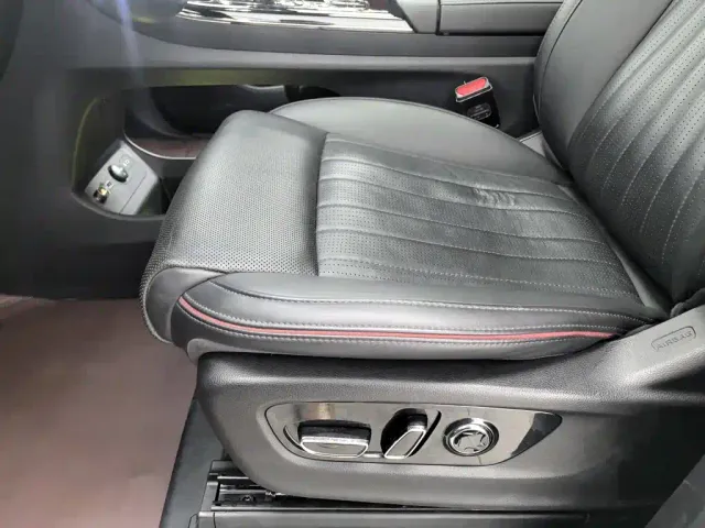 GAC Trumpchi M8 — Фото автомобиля 20