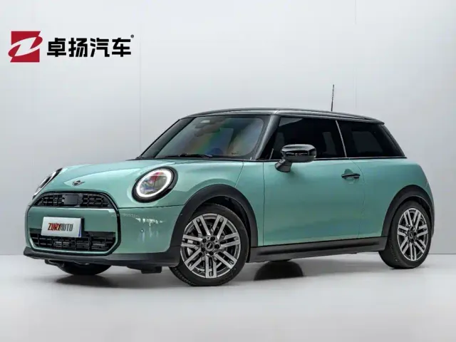 Фотография автомобиля — MINI Hatch
