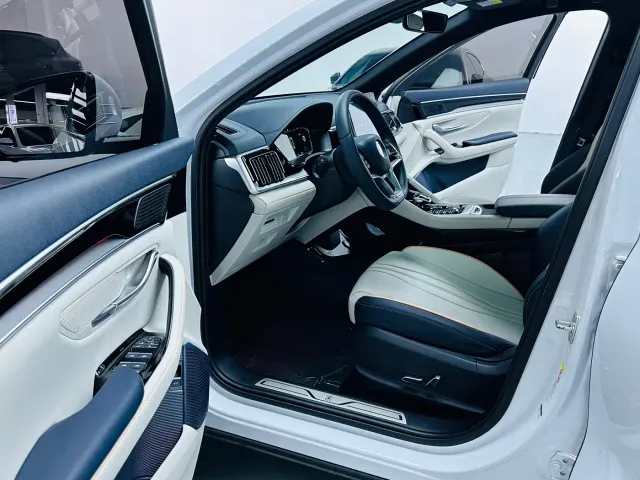 BYD Song PLUS PHEV 2021 DM-i 110KM Flagship PLUS — Фото автомобиля 4