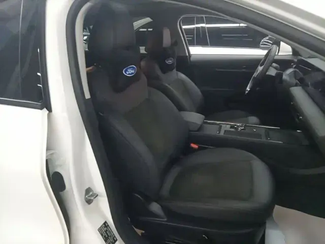 Ford Mondeo — Фото автомобиля 24