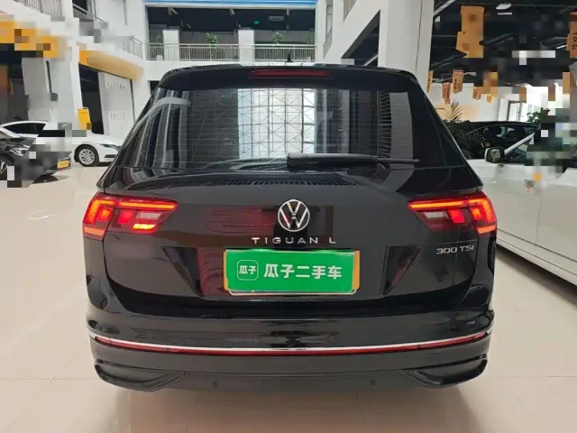 Volkswagen Tiguan L — Фото автомобиля 5