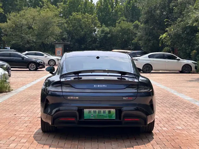 Xiaomi SU7 — Фото автомобиля 6