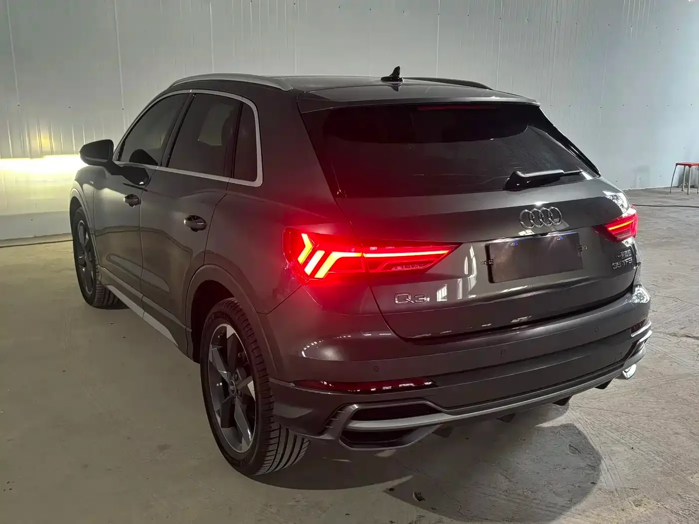 Audi Audi Q3 2022 35 TFSI Fashion Dynamic — Фото автомобиля 4