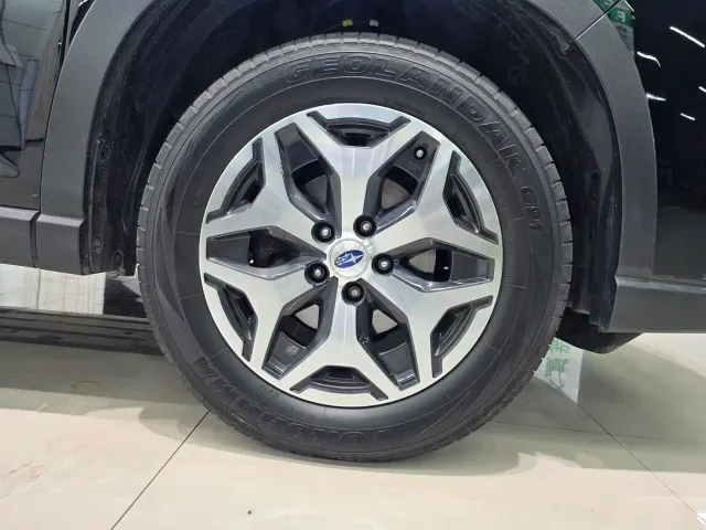 Subaru Forester — Фото автомобиля 4