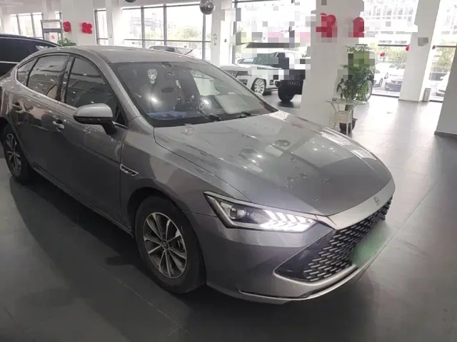 BYD Qin PLUS — Фото автомобиля 3