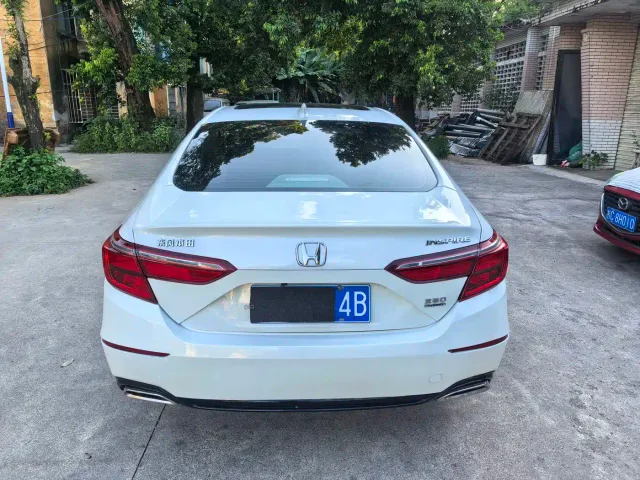 Honda Inspire — Фото автомобиля 4