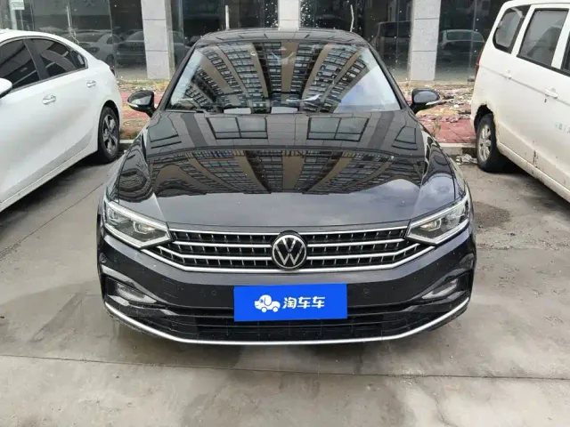 Volkswagen Magotan — Фото автомобиля 2