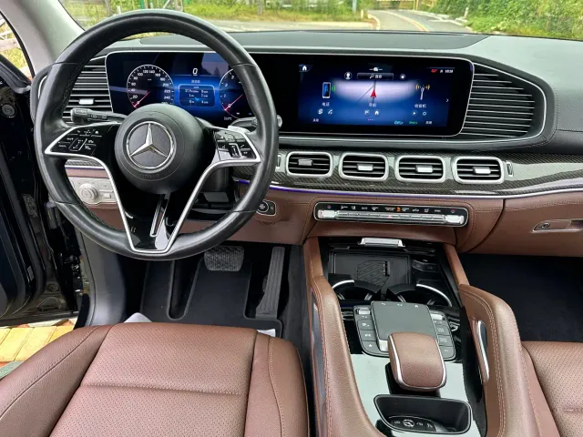 Mercedes-Benz GLE-Class — Фото автомобиля 11