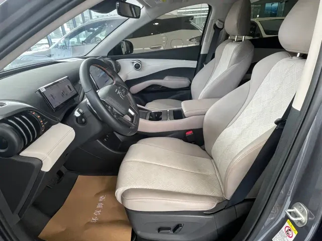 BYD Yuan PLUS — Фото автомобиля 6