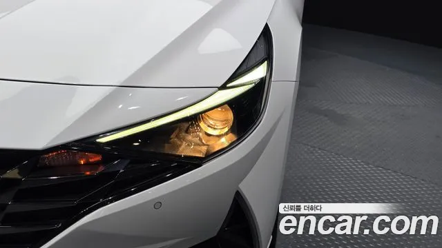 Hyundai AVANTE Avante (CN7) — Фото автомобиля 22