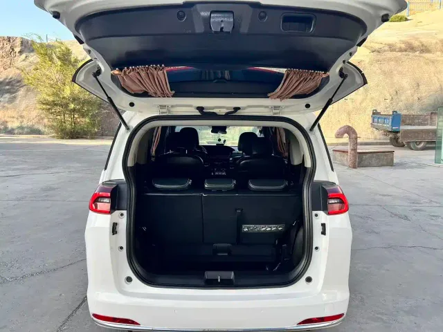 GAC Trumpchi M6 — Фото автомобиля 17
