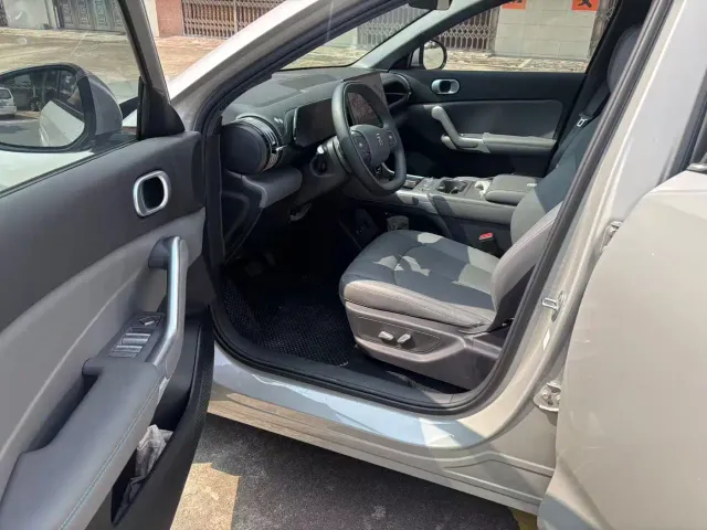 BYD Yuan PLUS — Фото автомобиля 6