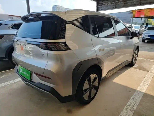 GAC Aion Y — Фото автомобиля 6