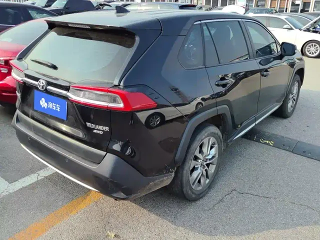 Toyota Wildlander — Фото автомобиля 3