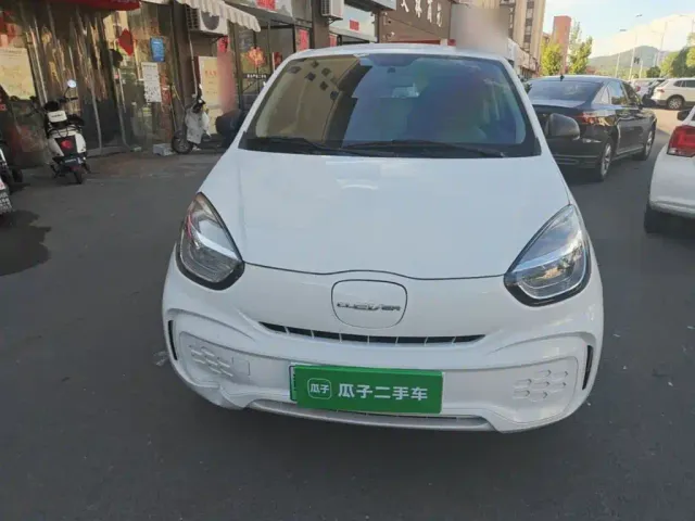 Roewe Clever — Фото автомобиля 2