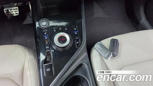 Kia Niro The All New Niro Signature — Фото автомобиля 9