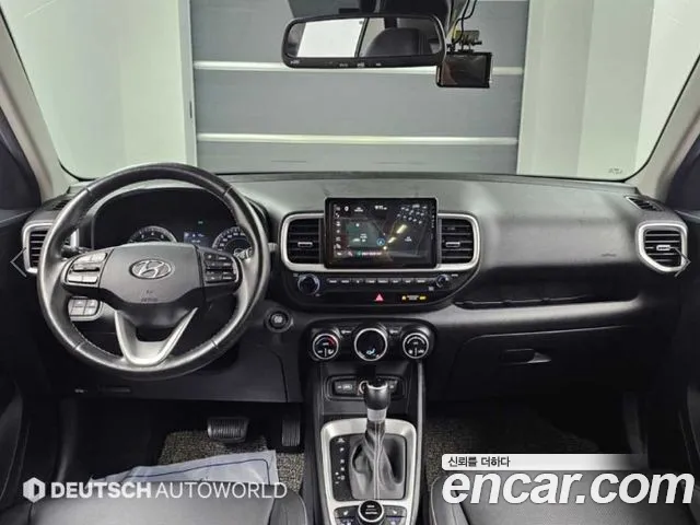 Hyundai Venue — Фото автомобиля 7