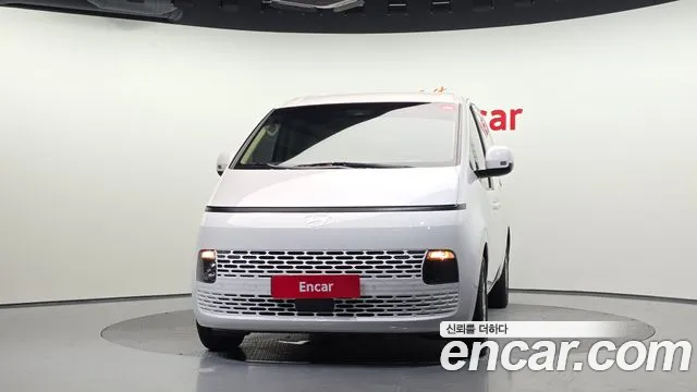 Hyundai Staria Staria L3.5 Карго 3 места — Фото автомобиля 3