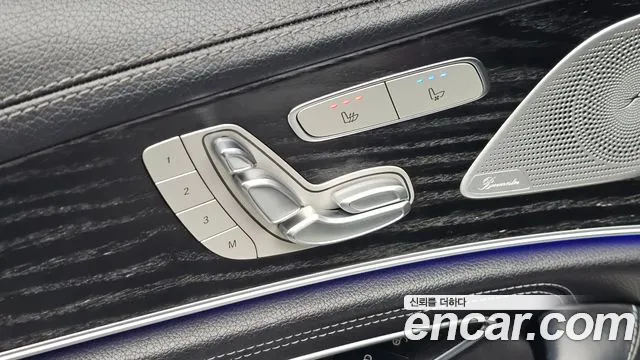 Mercedes-Benz CLS-Class — Фото автомобиля 6