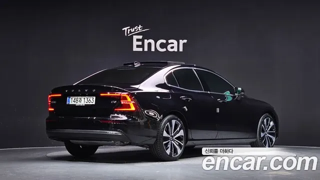 Volvo S60 3rd Gen — Фото автомобиля 2