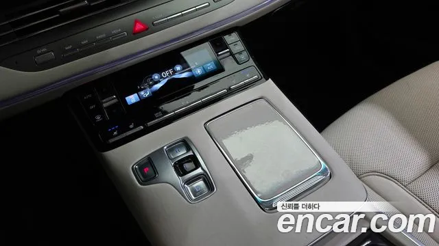 Hyundai Grandeur Grandeur (New) — Фото автомобиля 9