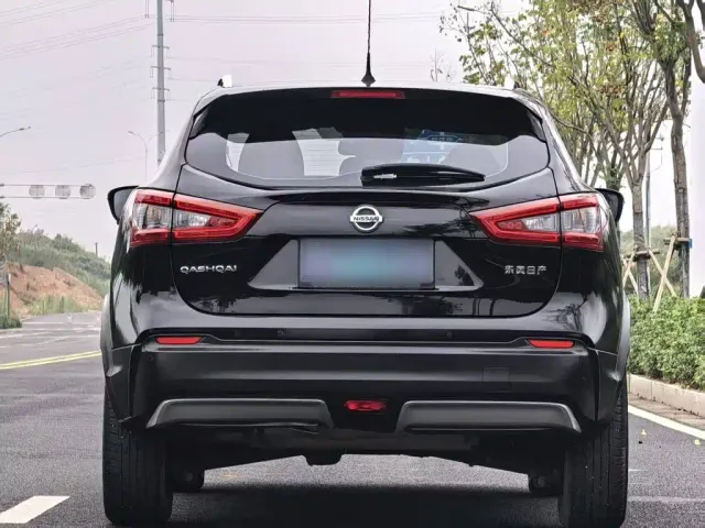 Nissan Qashqai — Фото автомобиля 8