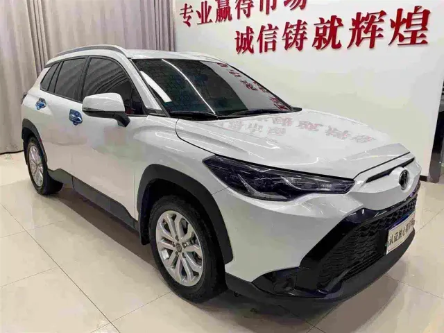 Toyota Frontlander — Фото автомобиля 3