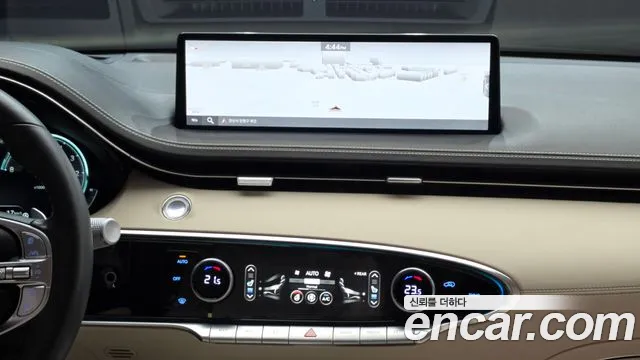 Genesis GV70 — Фото автомобиля 14