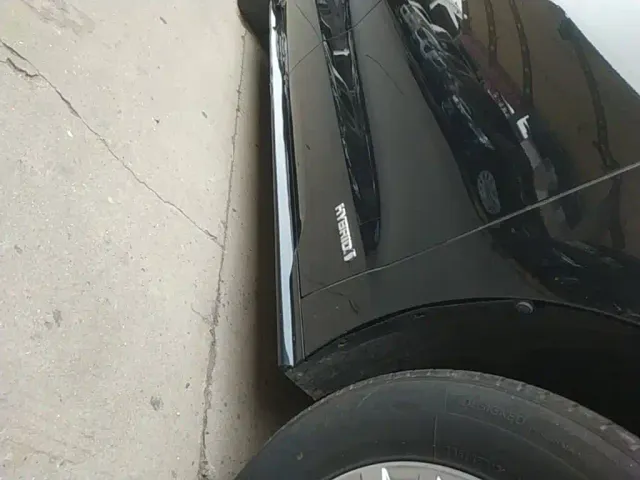 Toyota Sienna — Фото автомобиля 20