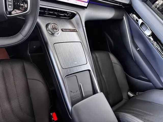 Geely Galaxy E5 — Фото автомобиля 12