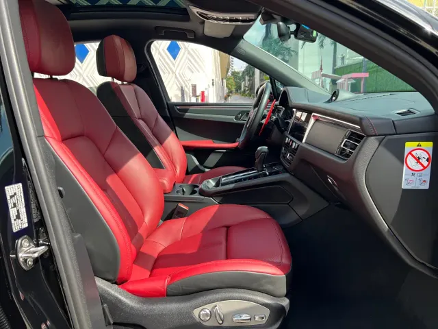 Porsche Macan — Фото автомобиля 12