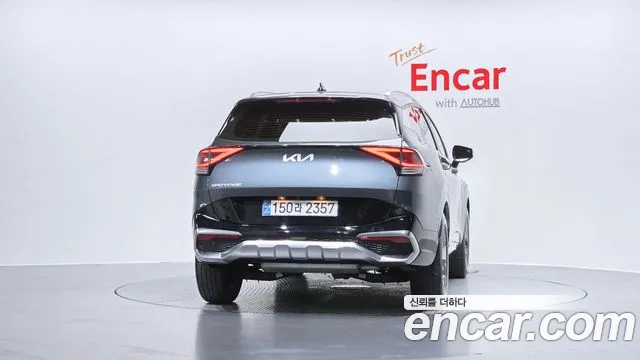 Kia Sportage Sportage 5-е поколение Бензин 1.6 турбо 2WD — Фото автомобиля 4