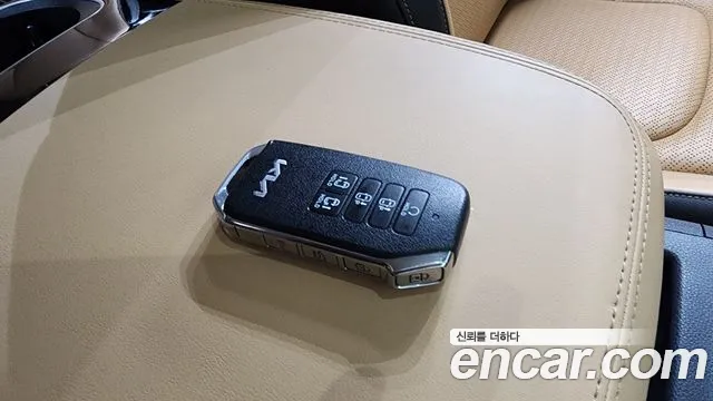 Kia Canival Carnival 4 поколение Бензин 11 мест Signature — Фото автомобиля 12