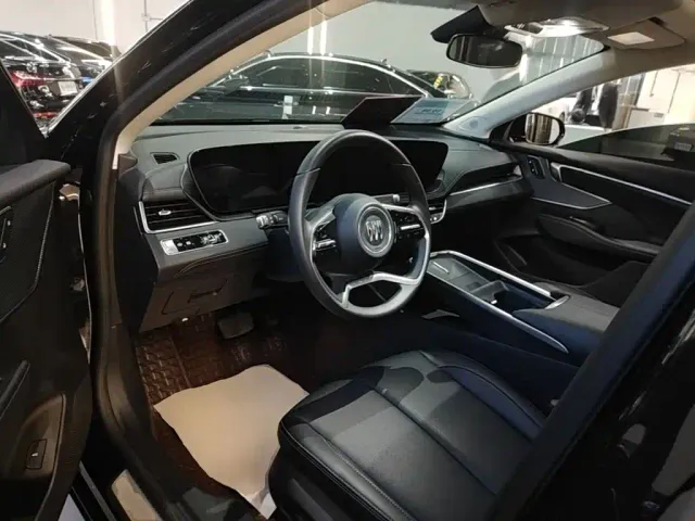 Buick LaCrosse — Фото автомобиля 15