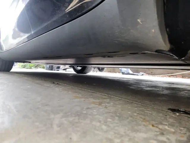 Tesla Model Y — Фото автомобиля 21